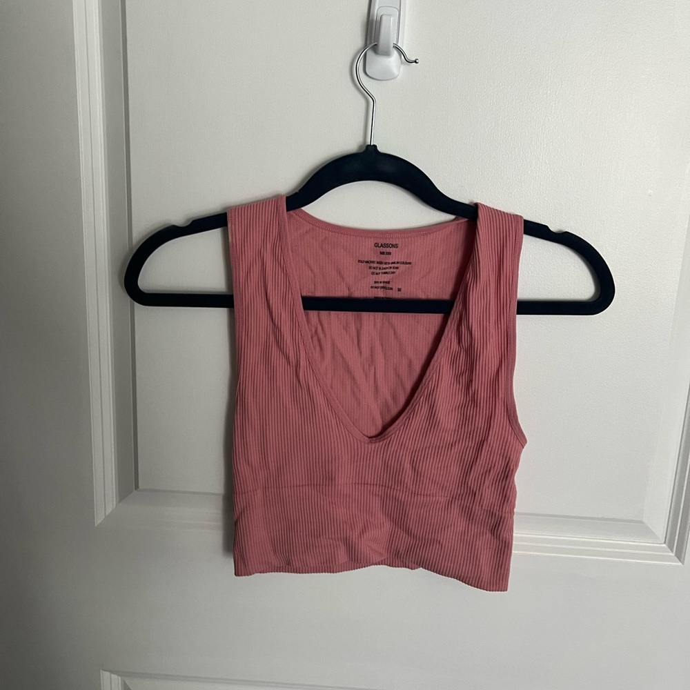 Pink going out top